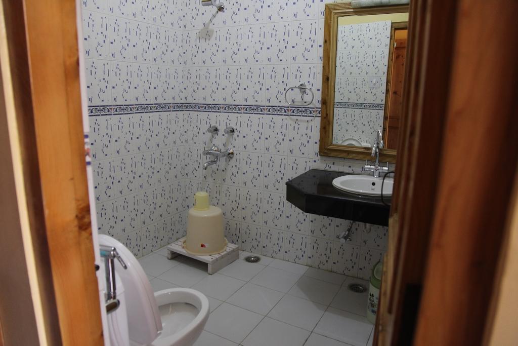 Hotel Naggar Delight Nagar  Værelse billede